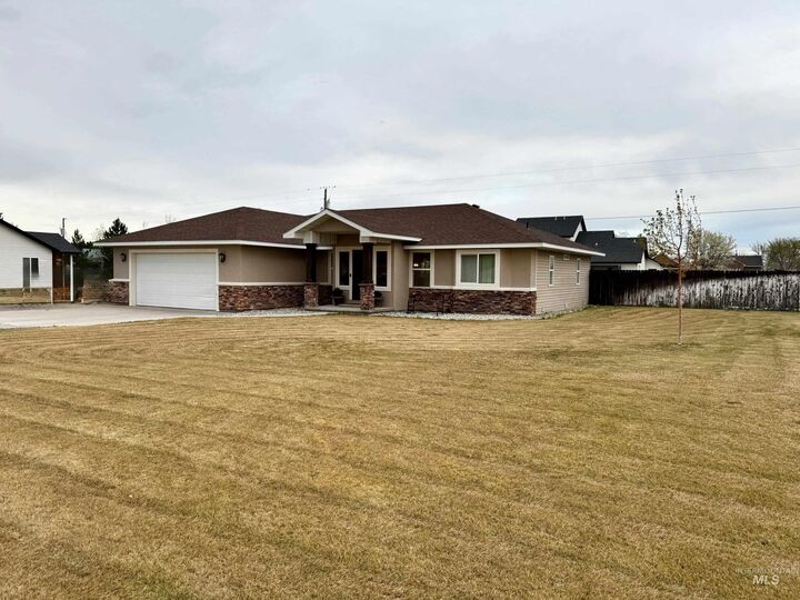 Property Photo: 114 Apple Blossom Dr ID 83350