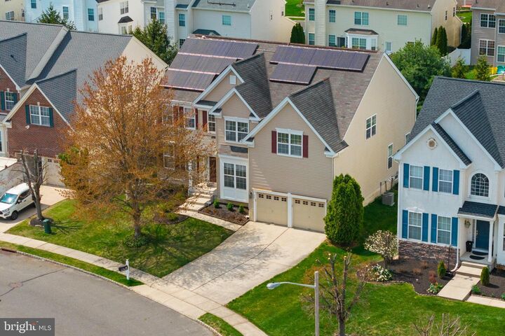 Property Photo:  62 Meadow Run Road  NJ 08505 