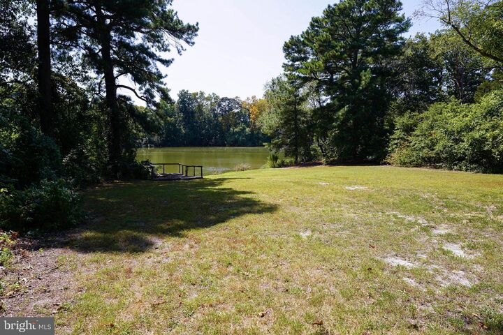 Property Photo: 1002 W Main Street 1 MD 21801