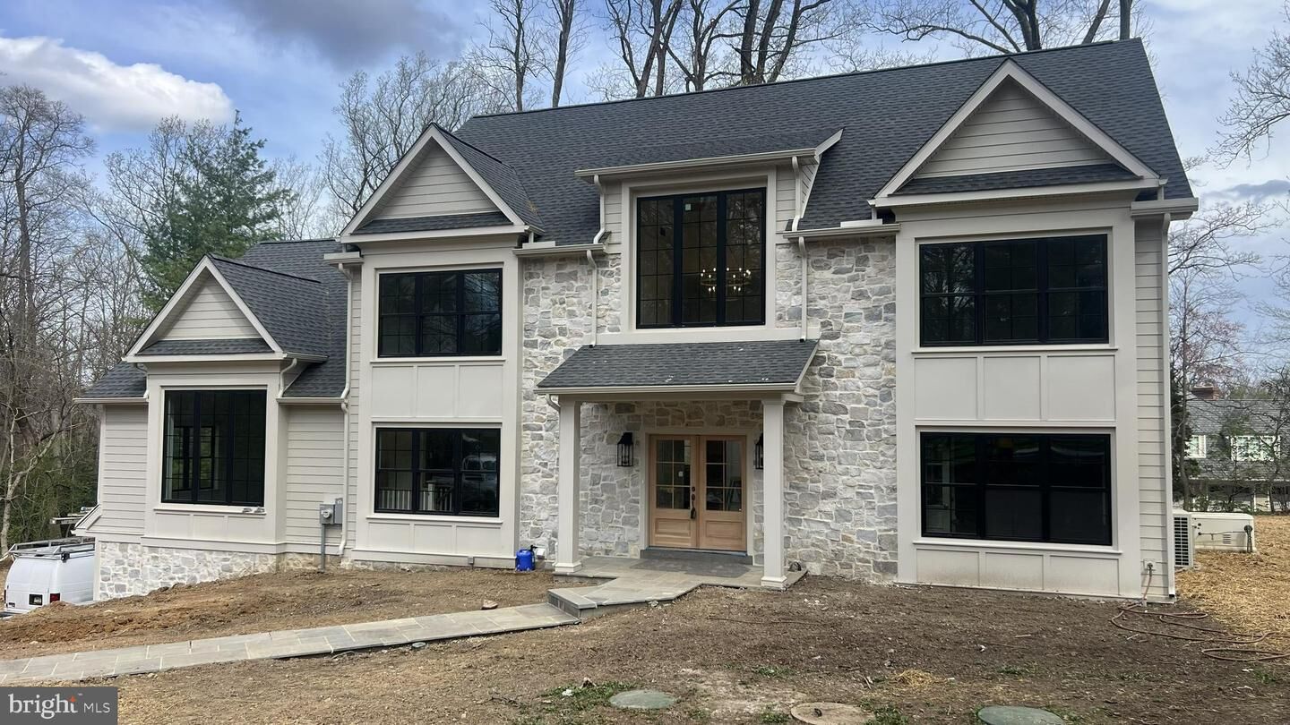 Property Photo: 828 Summit Road PA 19072