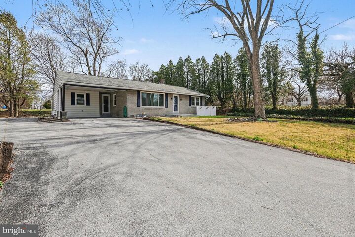 Property Photo:  3111 Spring Road  PA 17013 