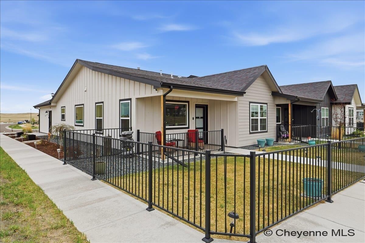 Property Photo:  1404 Big Meadow Dr  WY 82007 