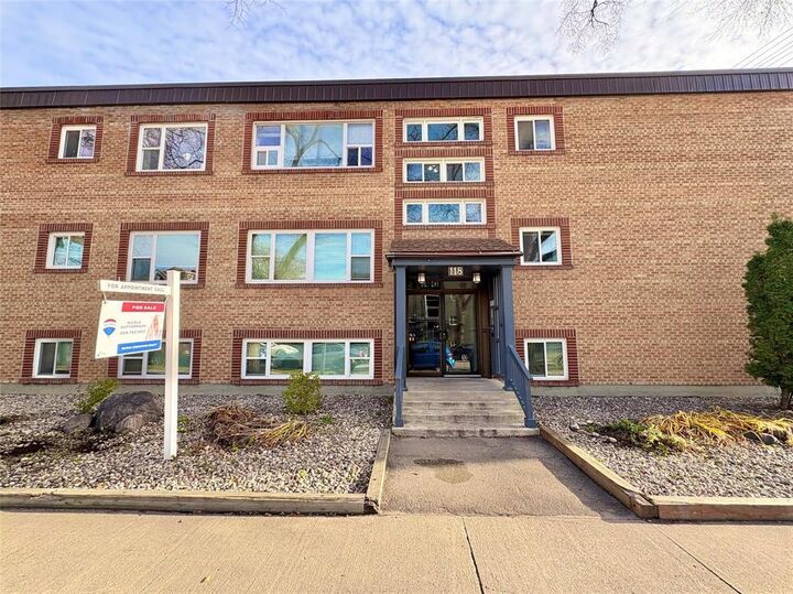 Photo de la propriété:  118 Scott Street  MB R3L 0K8 
