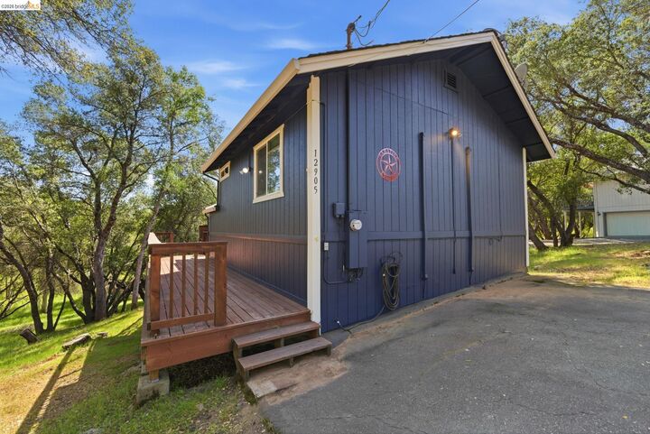 Property Photo:  12905 Green Valley Cir  CA 95321 