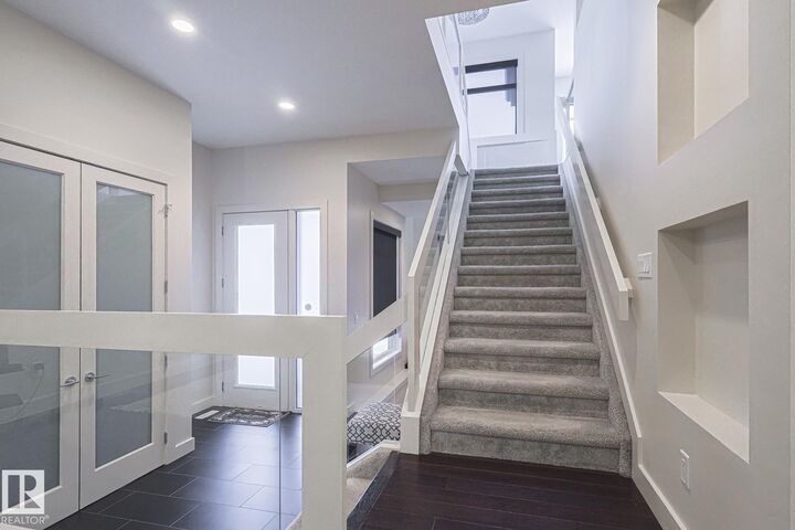 Photo de la propriété:  1116 Hainstock Green Green SW  AB T6W 2T8 