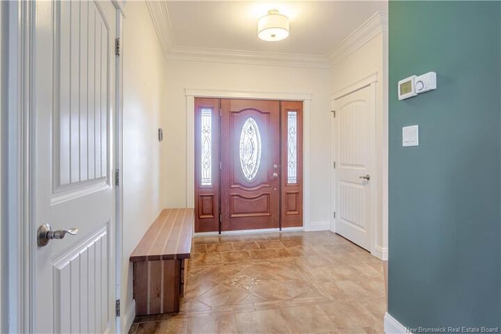 Photo de la propriété:  686 Hillcrest Drive  NB E3A 5L9 