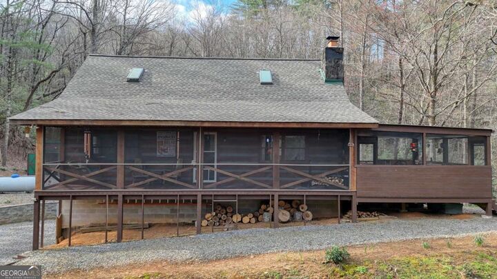 Property Photo: 520 Farmer Drive NC 28906