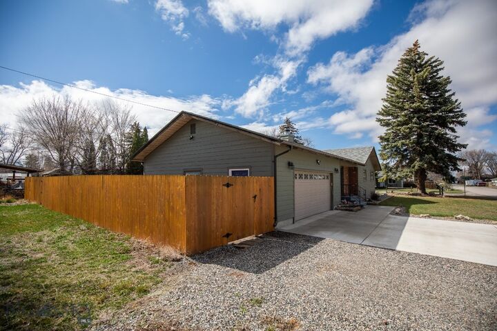 Property Photo:  110 W Park Avenue  MT 59741 