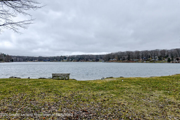 Property Photo:  9471 Peninsula Drive  MI 49332 