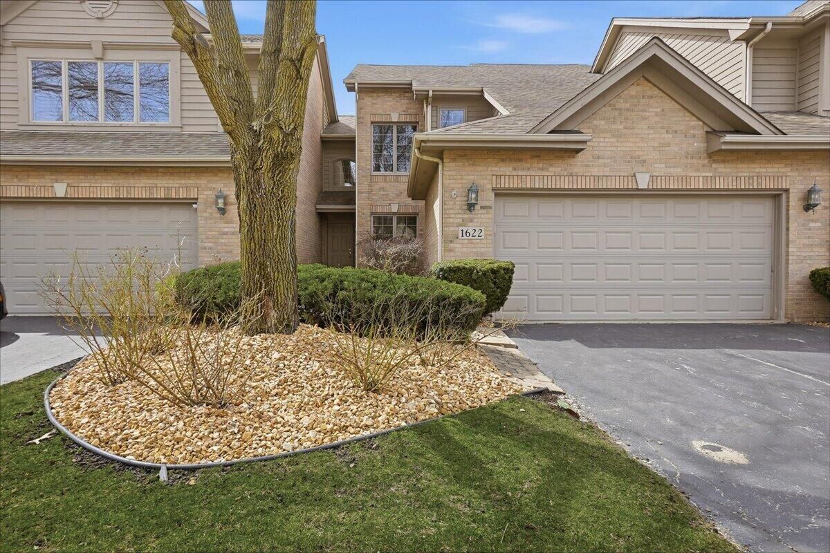 Property Photo:  1622 Cherry Blossom Drive  IN 46321 