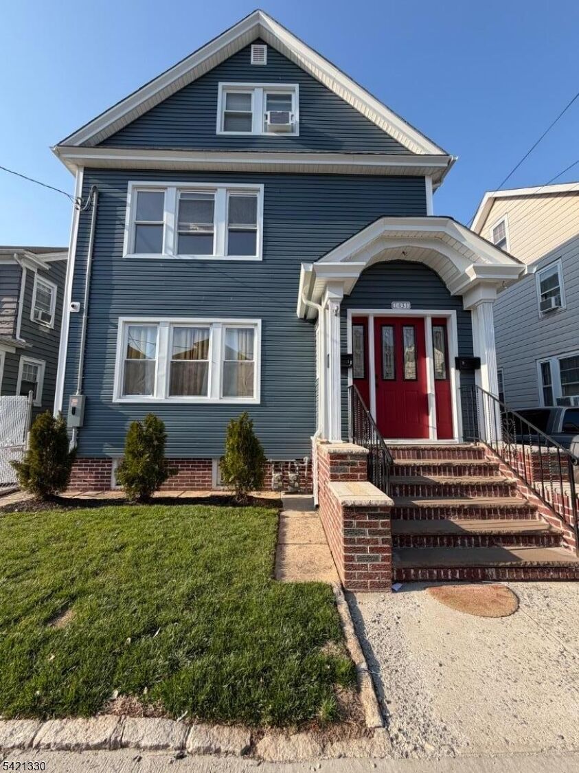 Property Photo:  1431 Concord Pl 2  NJ 07208 