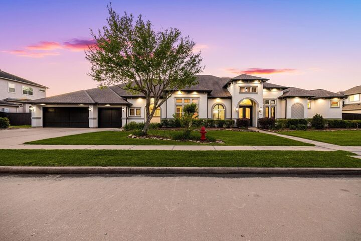 Property Photo:  914 Cross Hollow Lane  TX 77494 