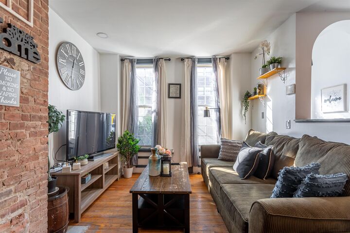 Property Photo:  148.5 Union St  NJ 07304 