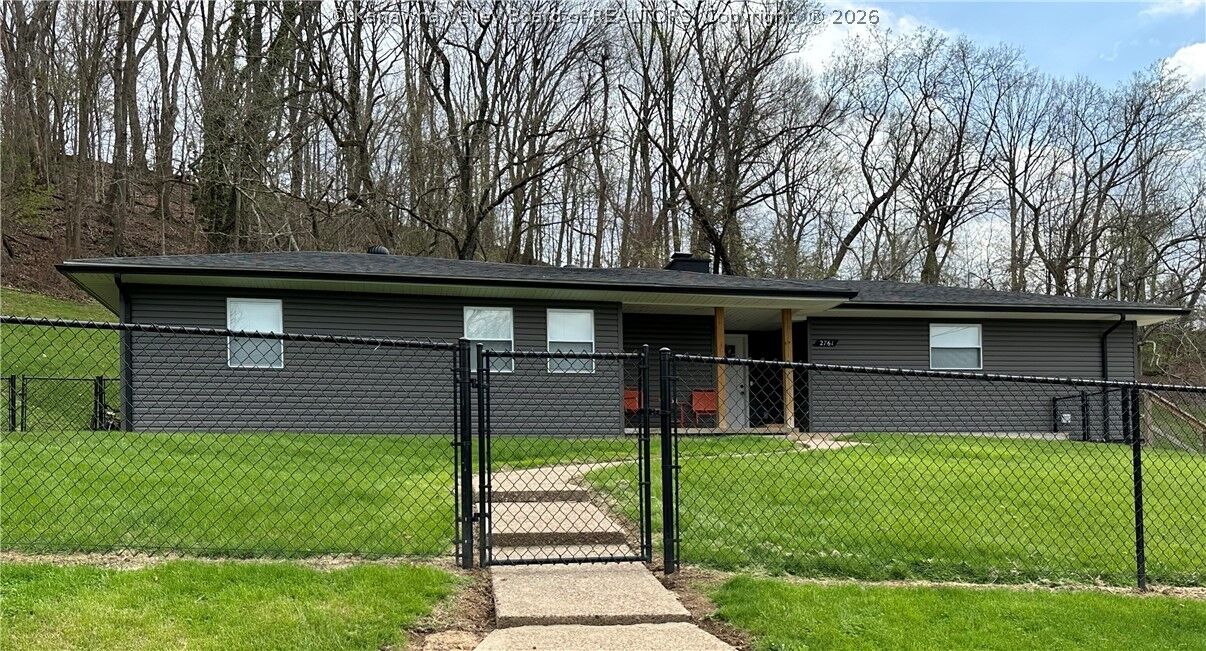 Property Photo:  2761 Daniels Avenue  WV 25303 