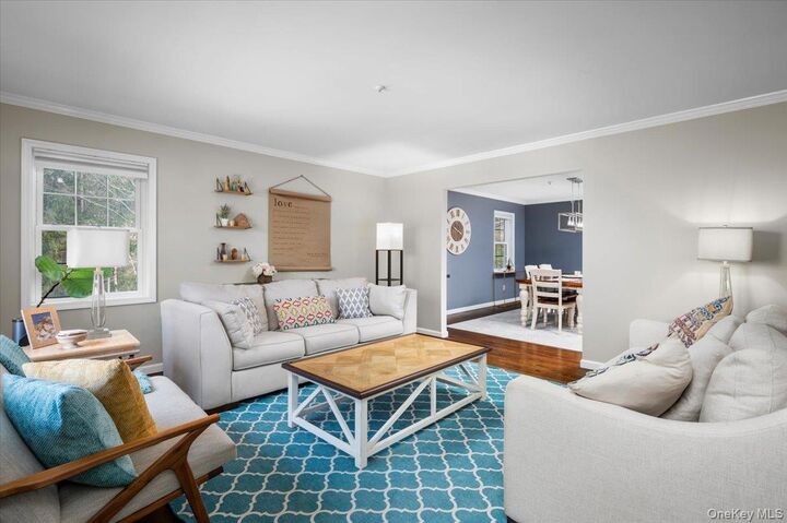 Property Photo:  9 Drake Lane  NY 10607 