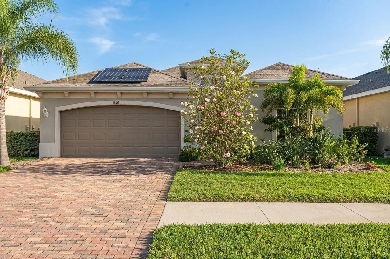 Property Photo: 1803 Pacific Dunes Drive FL 33573