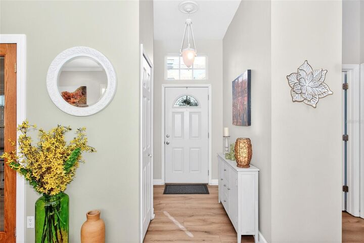 Property Photo:  5120 Fairway One Drive  FL 33596 