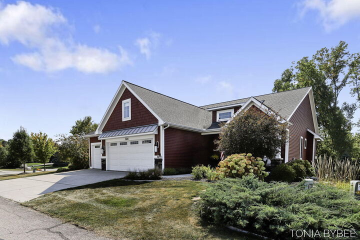 Property Photo:  5565 Albright Avenue SW  MI 49418 