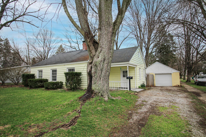 Property Photo:  755 White Pigeon Road  MI 49042 