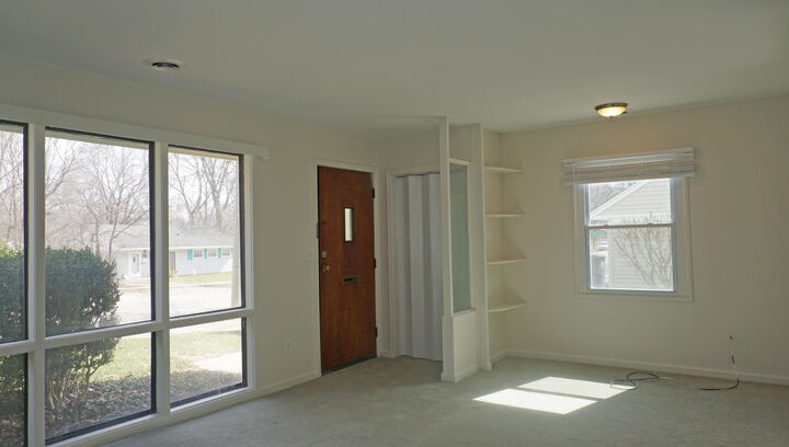 Property Photo:  2364 Pinecrest Avenue  MI 48104 