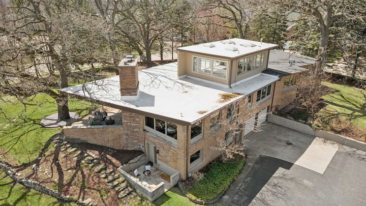 Property Photo:  615 Robin Ridge  IL 60123 