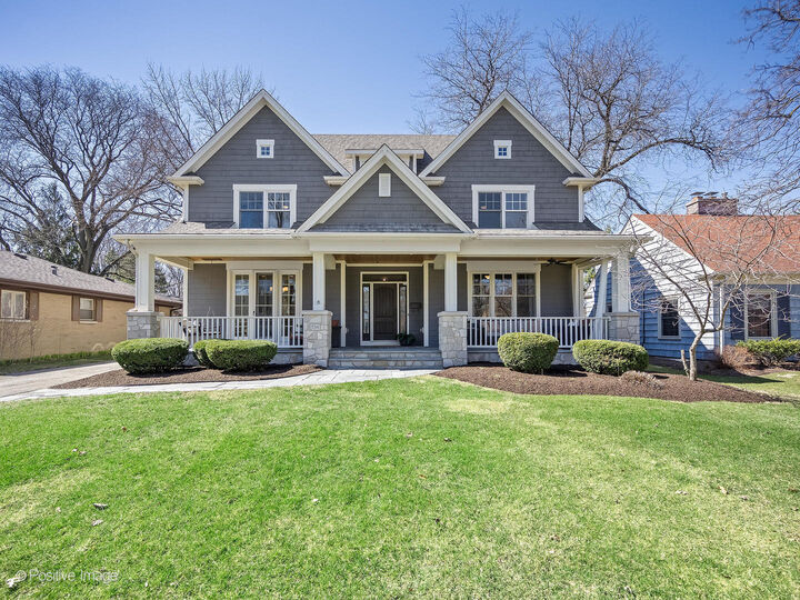 Property Photo:  534 Sunset Avenue  IL 60525 