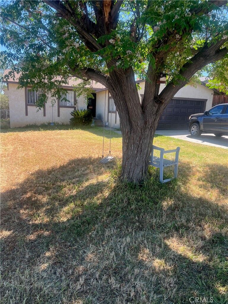 Property Photo:  23551 Vista  CA 92587 
