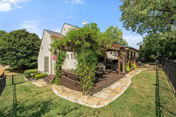 Property Photo:  154B Spring Valley Rd  TN 37214 