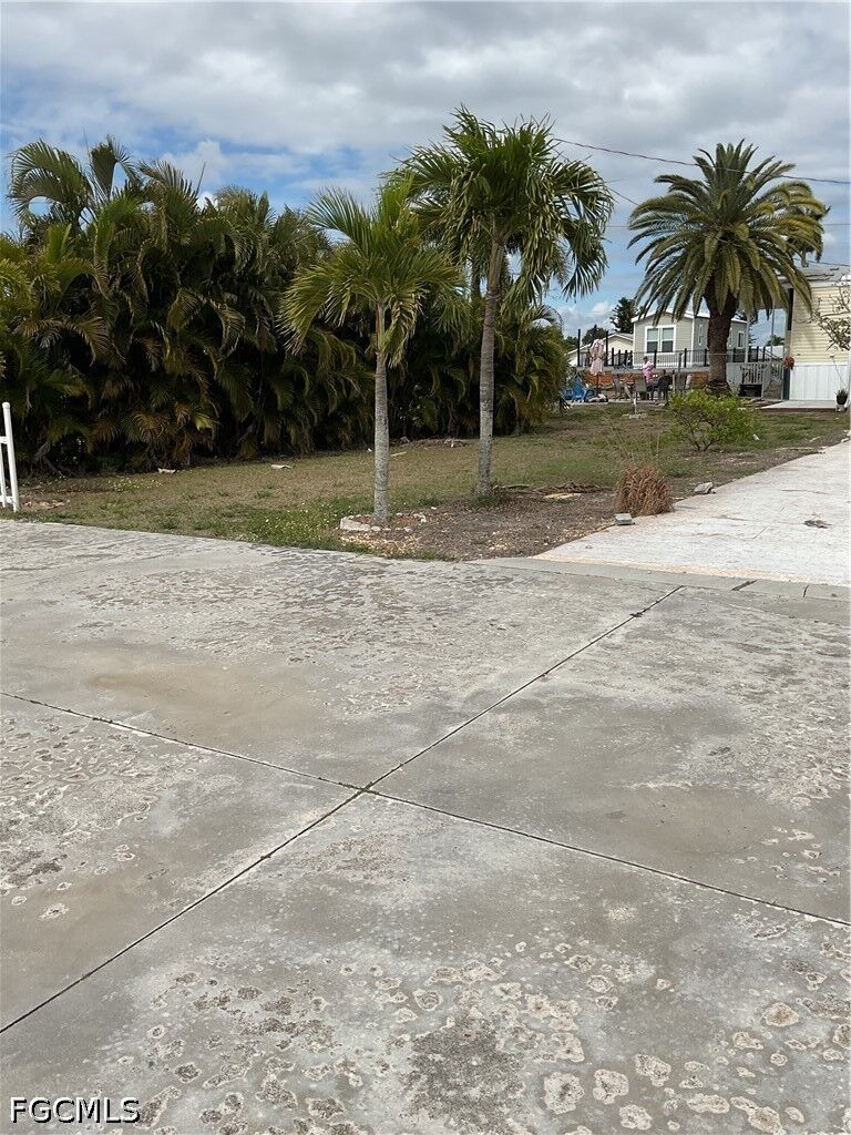 Property Photo:  5012 Flamingo Drive  FL 33956 