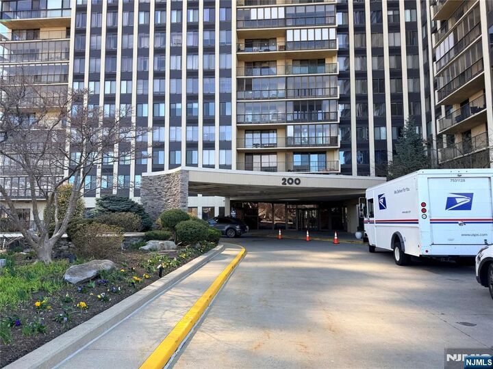 Property Photo:  200 Winston Drive 1014  NJ 07010 