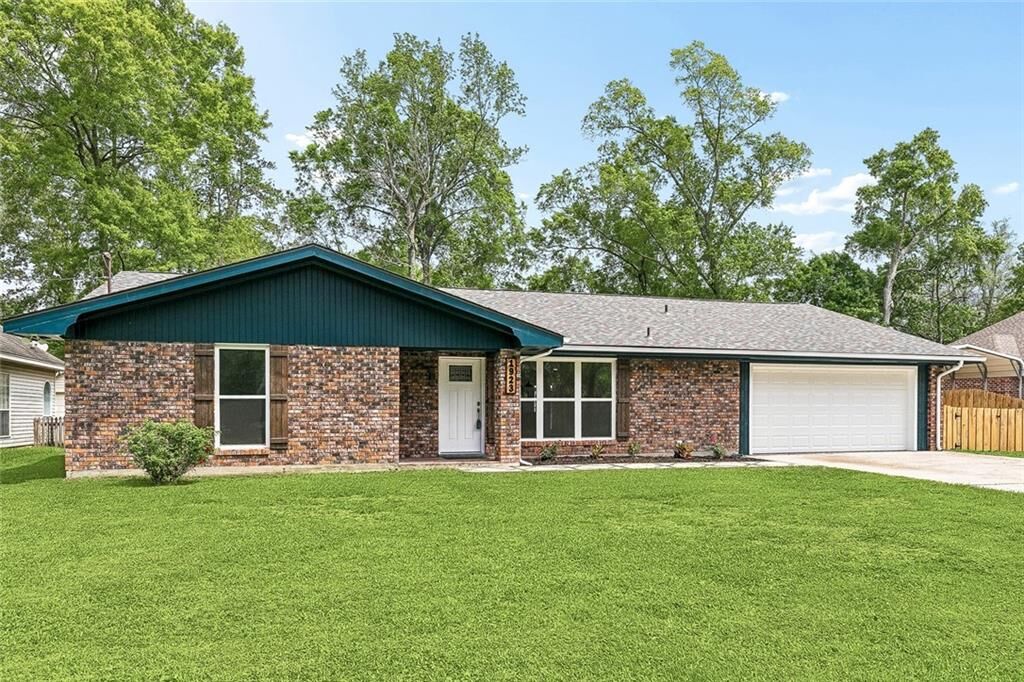 Property Photo: 1923 Destin Street LA 70448