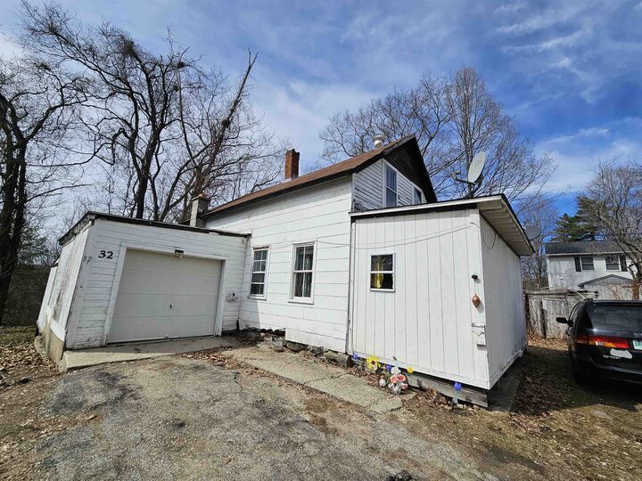 Property Photo:  32 Charles Street  NH 03431 