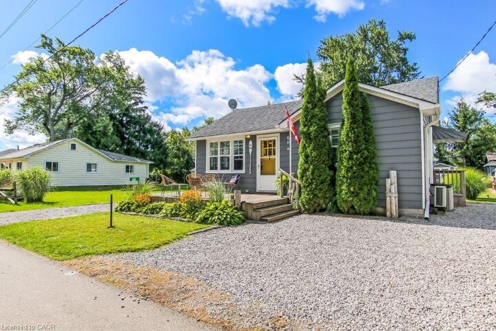 Property Photo: 18 Isabel Street ON N0E 1T0