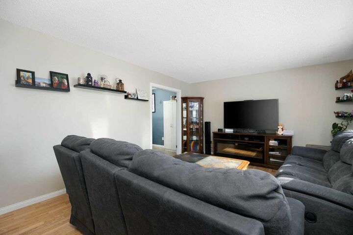 Property Photo:  185 Sitka Drive  AB T9H 3C1 