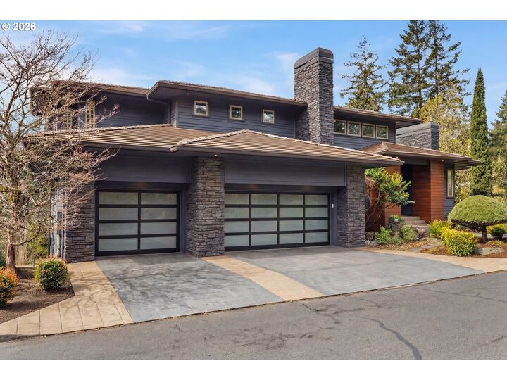 Property Photo:  6280 SW Sheridan St  OR 97225 