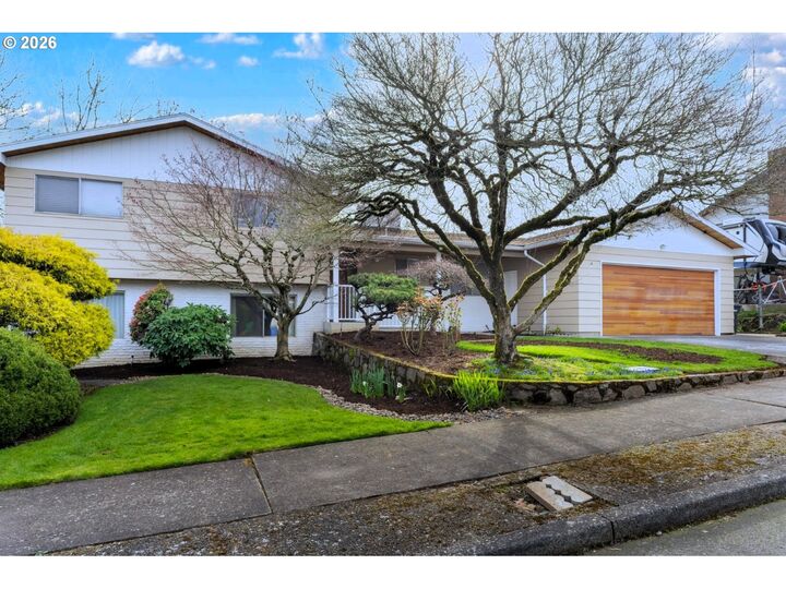 Property Photo:  3150 NE 143rd Ave  OR 97230 