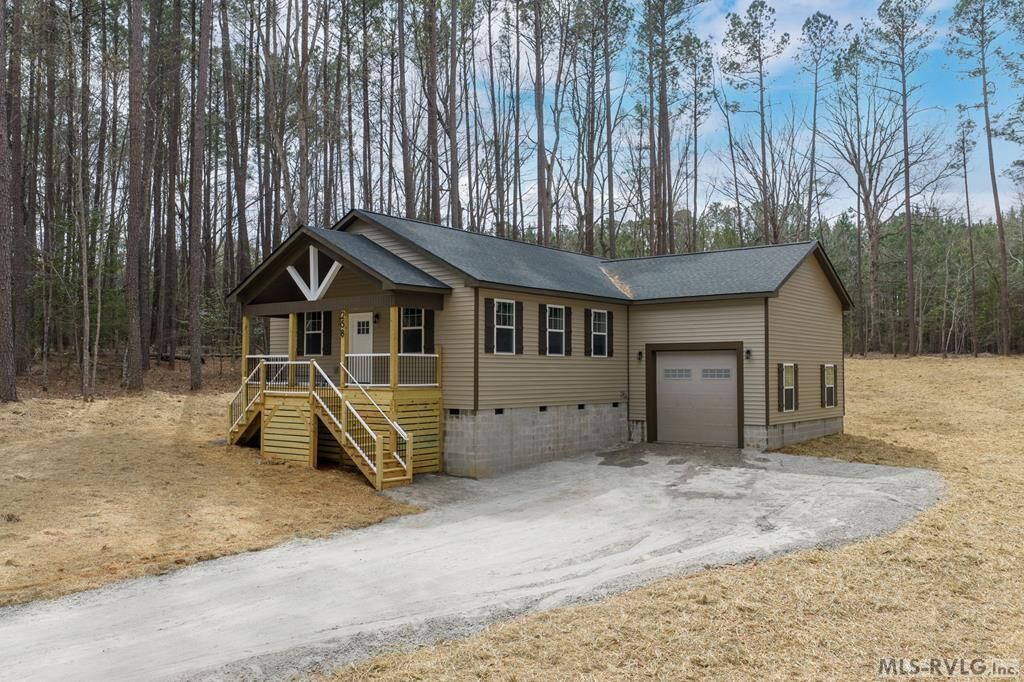 Property Photo:  258 Clubhouse Dr.  NC 27551 