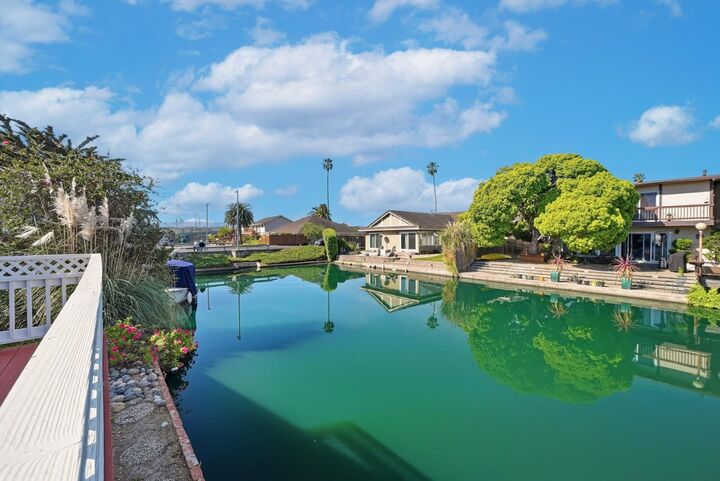 Property Photo:  142 Shooting Star Isle  CA 94404 