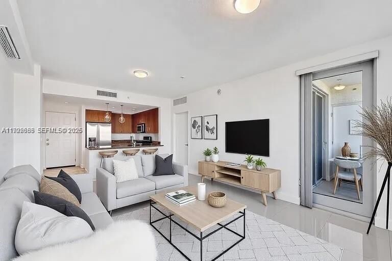 Property Photo:  1830 Radius Dr 609  FL 33020 
