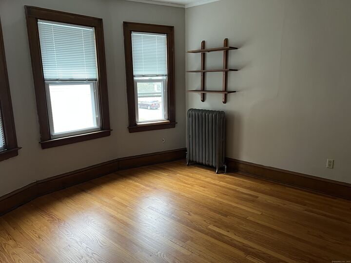 Property Photo:  495 Prospect Avenue 2  CT 06105 