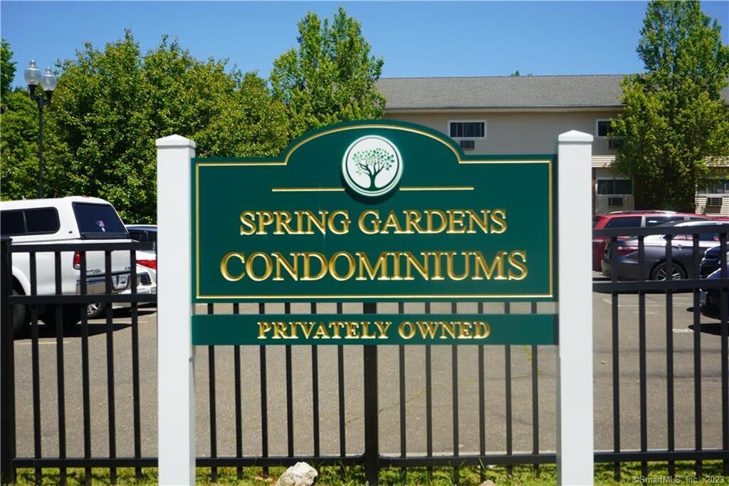 Property Photo:  57 Glade Street A2  CT 06516 