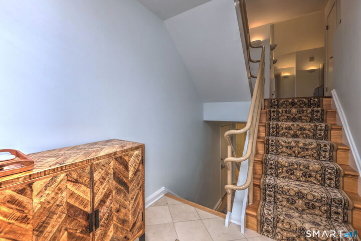 Property Photo:  690 Forest Road 771  CT 06516 