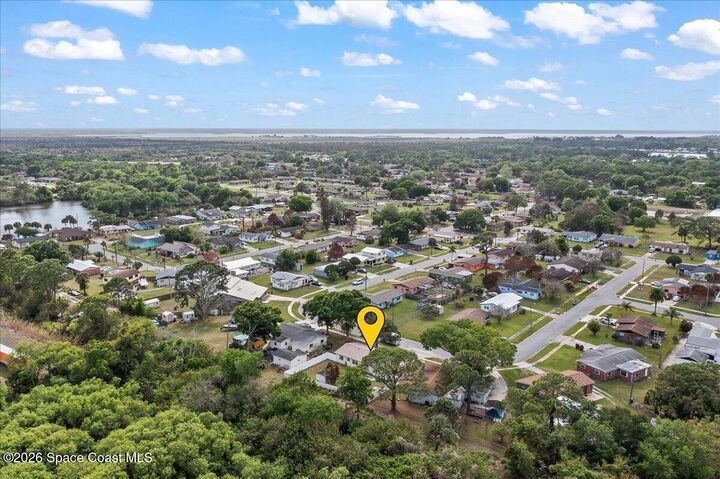 Property Photo:  3815 E Denton Circle  FL 32926 