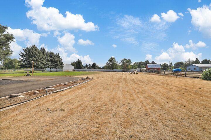 Property Photo:  18808 E Euclid Ave  WA 99027 