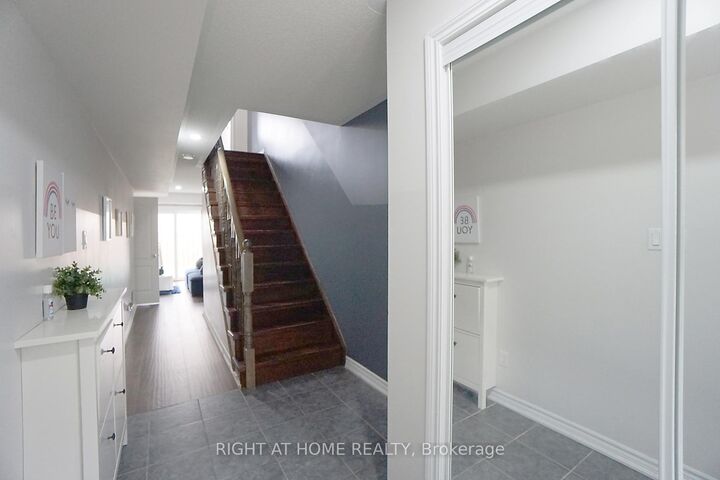 Property Photo: 15 Magdalene Crescent ON L6Z 0G9