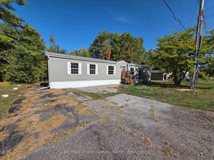 Property Photo: 1013 Seventh Lane ON K0M 2K0