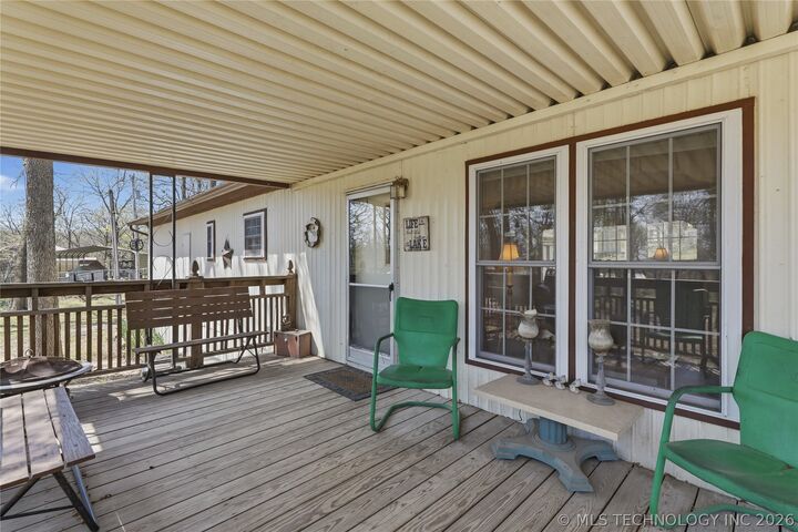 Property Photo:  70135 S 341 Loop  OK 74467 