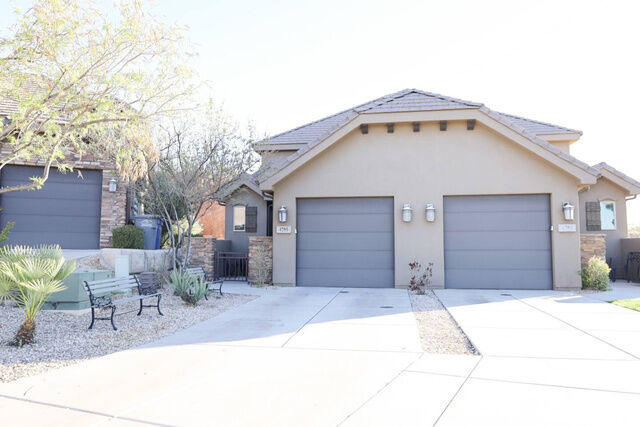 Property Photo:  4285 E Razor Ridge Dr  UT 84780 