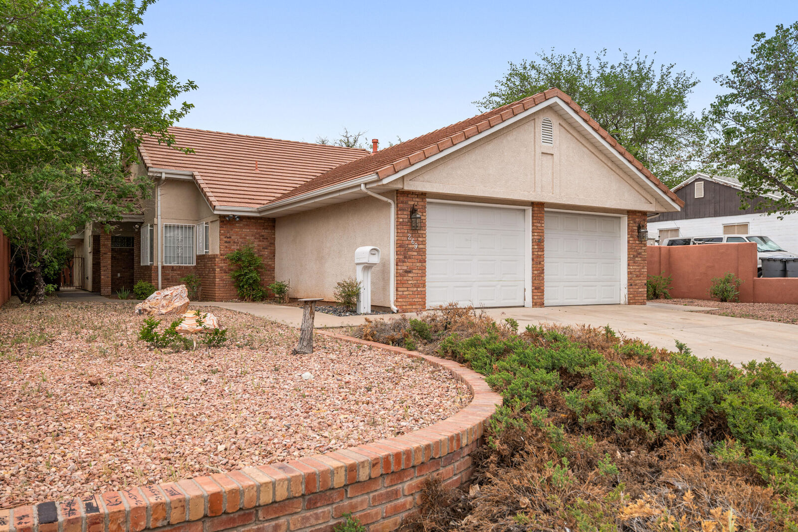 Property Photo:  269 N 400 W  UT 84770 