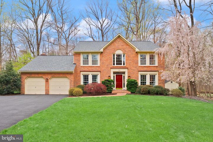 Property Photo:  4928 Novak Lane  VA 22030 